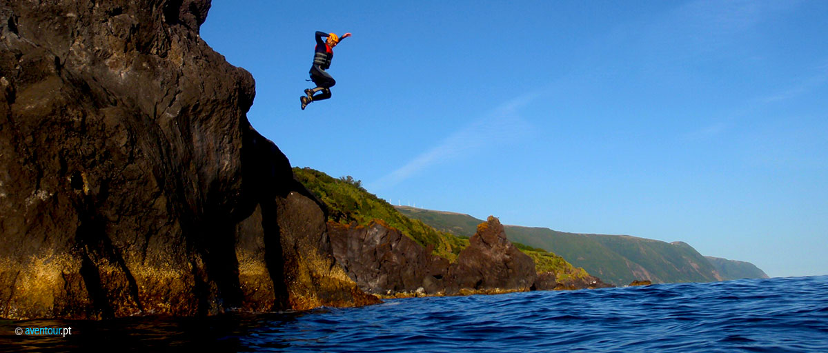 pack Adrenalina de 1 dia na ilha de São Jorge - Açores