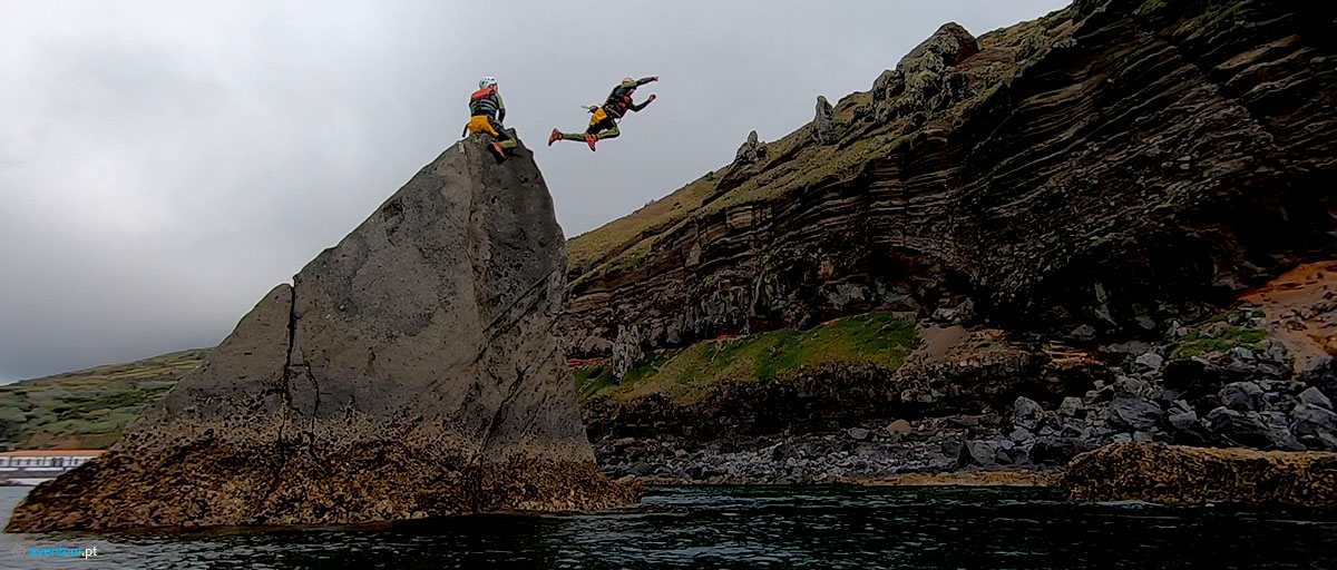 Coasteering na Ilha Graciosa - Açores