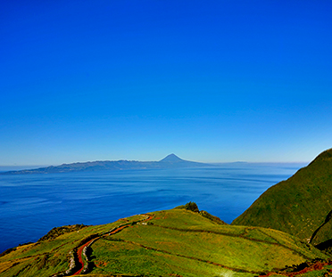 Walking Trail - The Mountain To the Sea